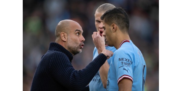 Pep Guardiola chce, aby piłkarze Manchesteru City nie odprężali się do ostatniej minuty meczu